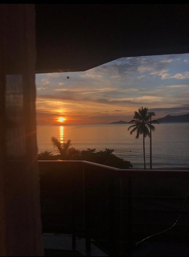 Ferienwohnung Martim De Sa De Frente Pro Mar Caraguatatuba Exterior foto