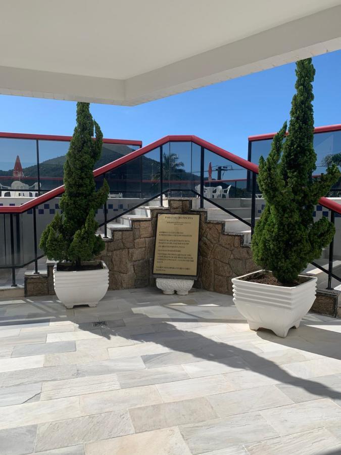 Ferienwohnung Martim De Sa De Frente Pro Mar Caraguatatuba Exterior foto